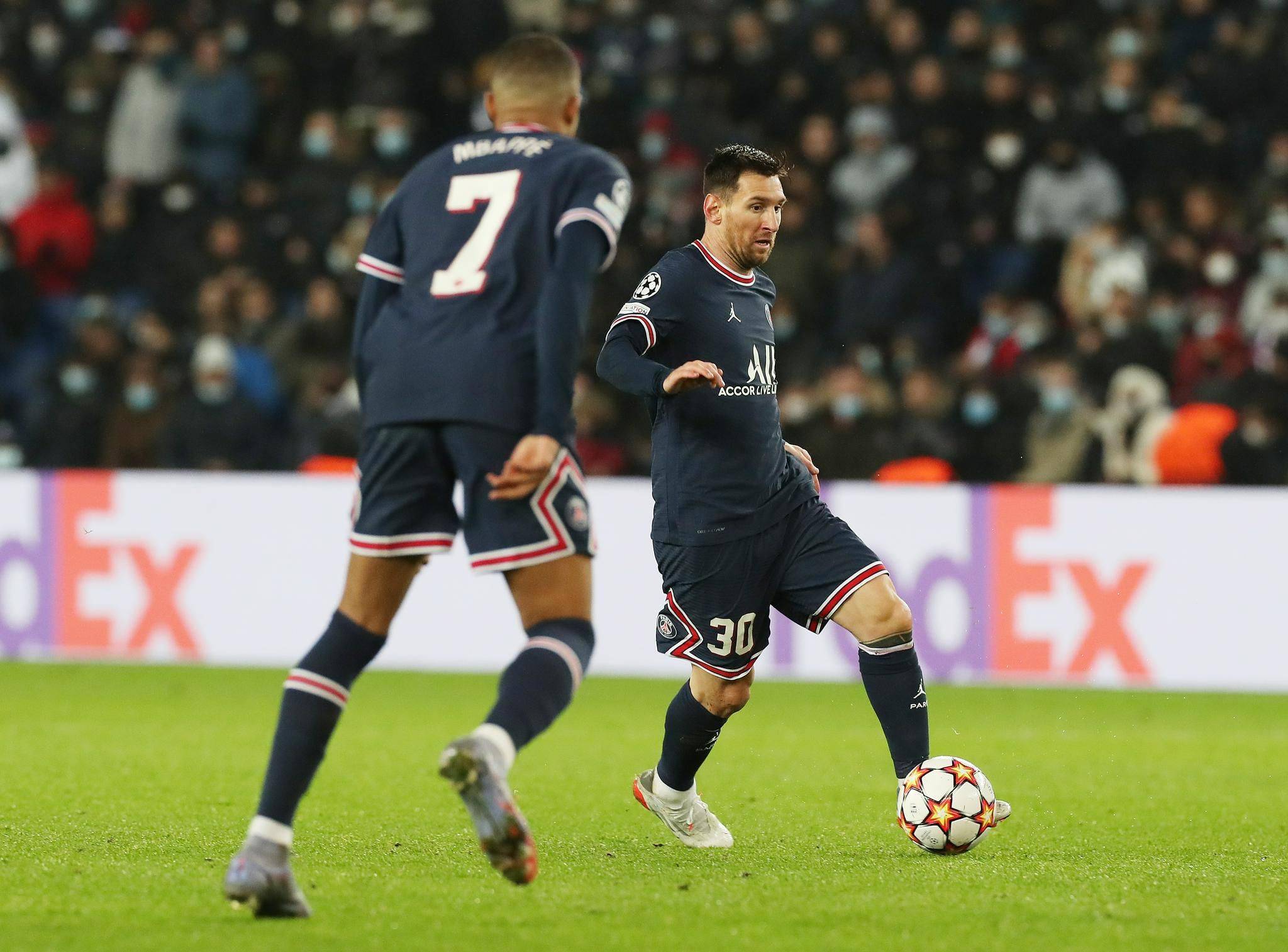 巴黎圣日耳曼战平尤文，哈兰德扑点救主亚洲杯的简单介绍